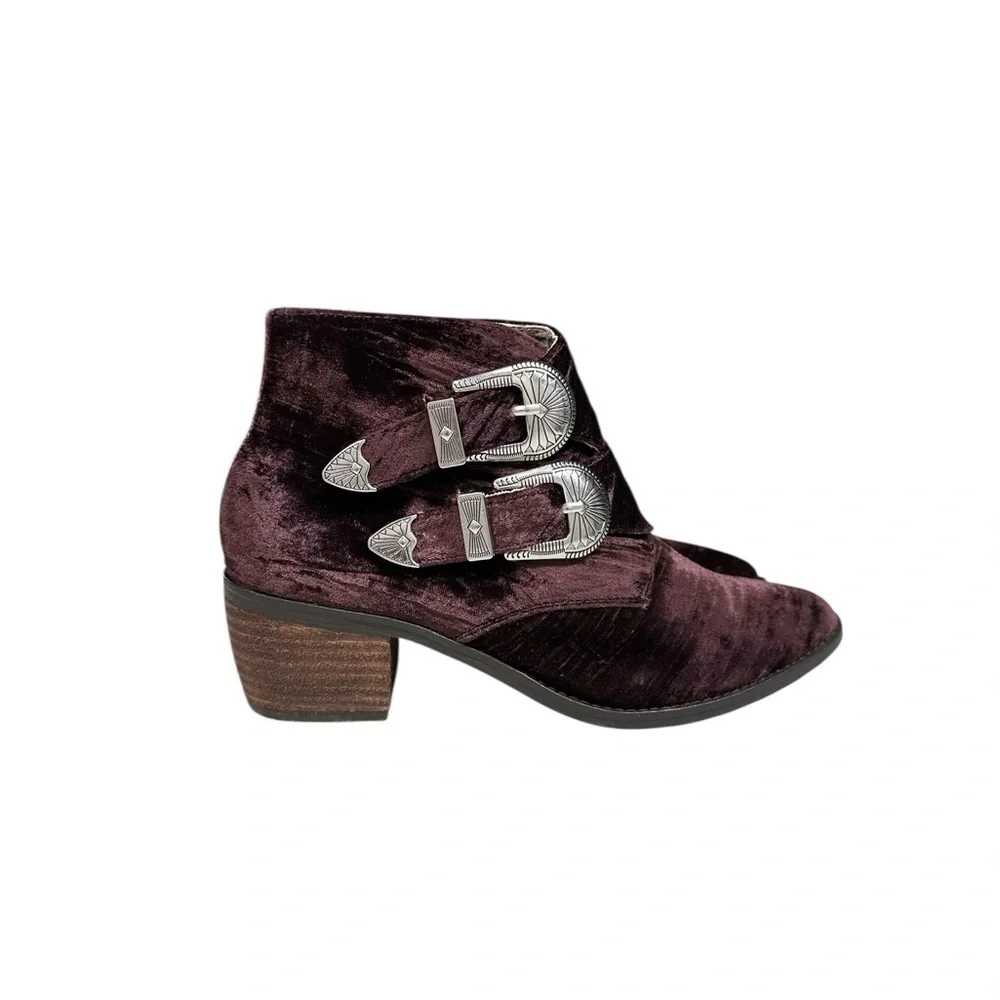 Band of Gypsies Velvet Booties Jericho boot burgundy deep purple sz 6.5